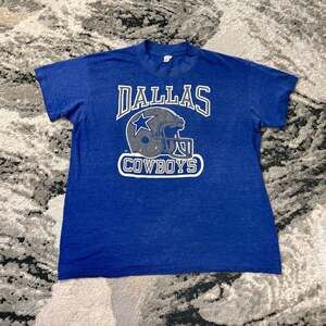 VINTAGE 70s DALLAS COWBOYS FOOTBALL T-SHIRT SZ S SOFT & THIN LOGO 7